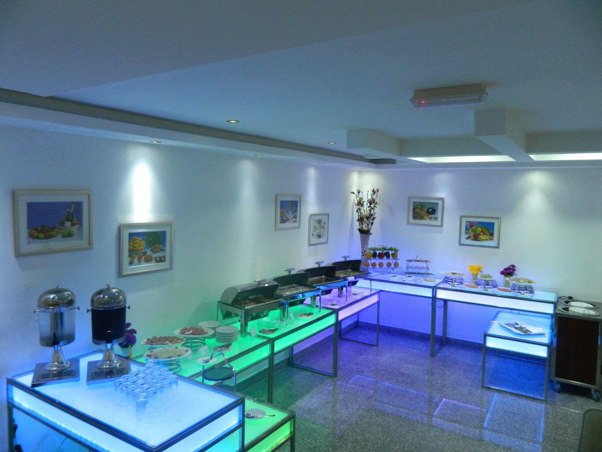 Wanasa Hotel Apartments Muscat Exteriör bild